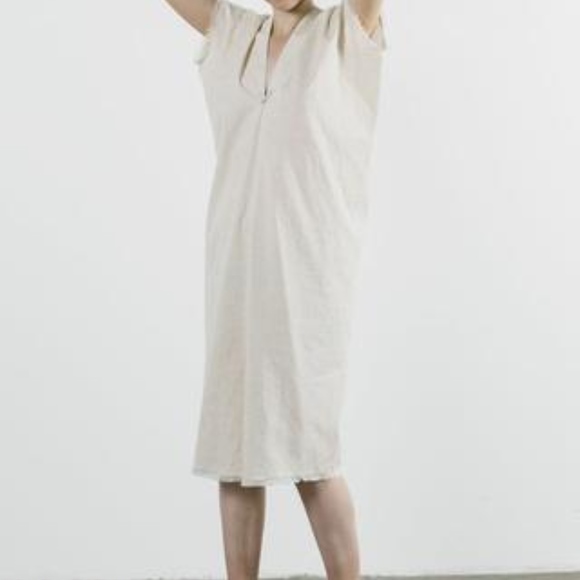 Mirth Caftan with - Picture 2 of 5